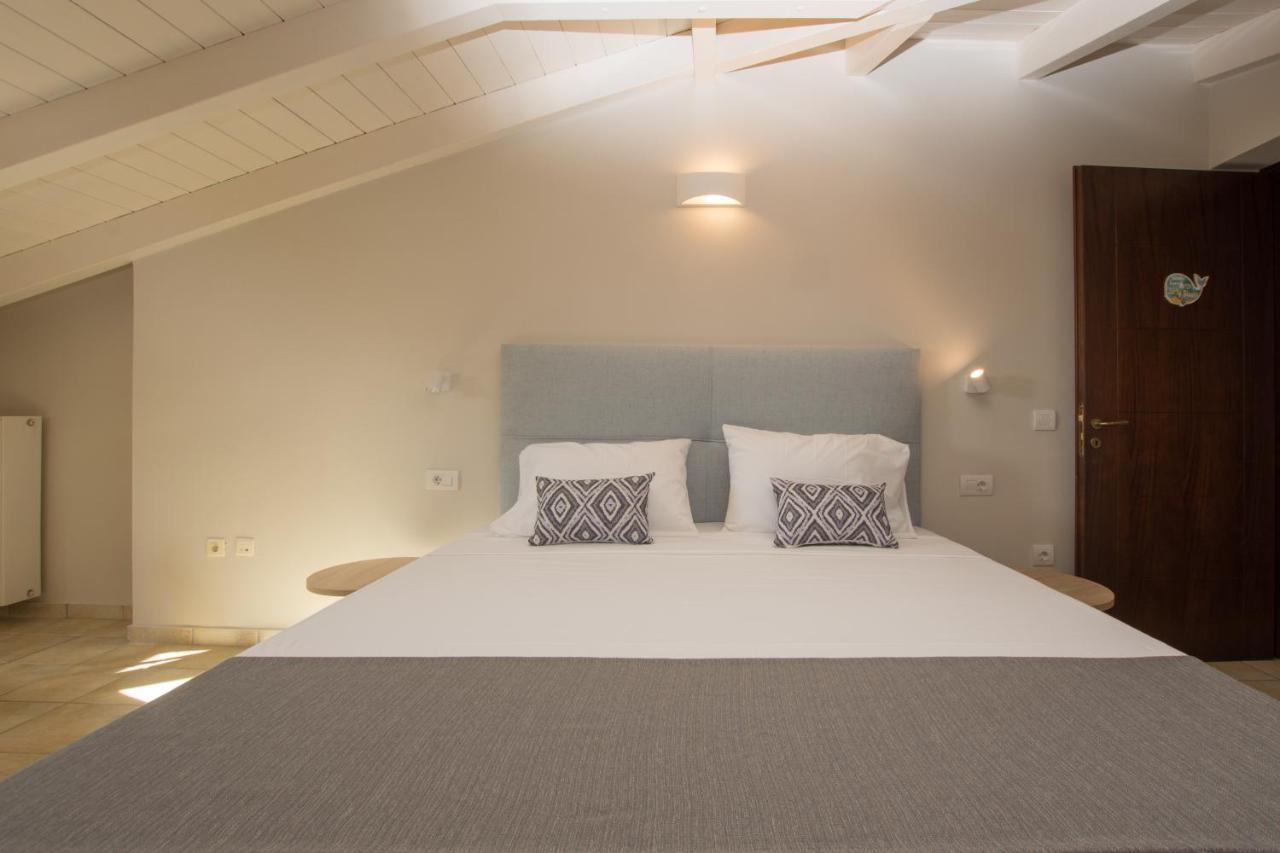 Golden Coast Boutique - Luxury Living Aparthotel Kypseli Exterior photo