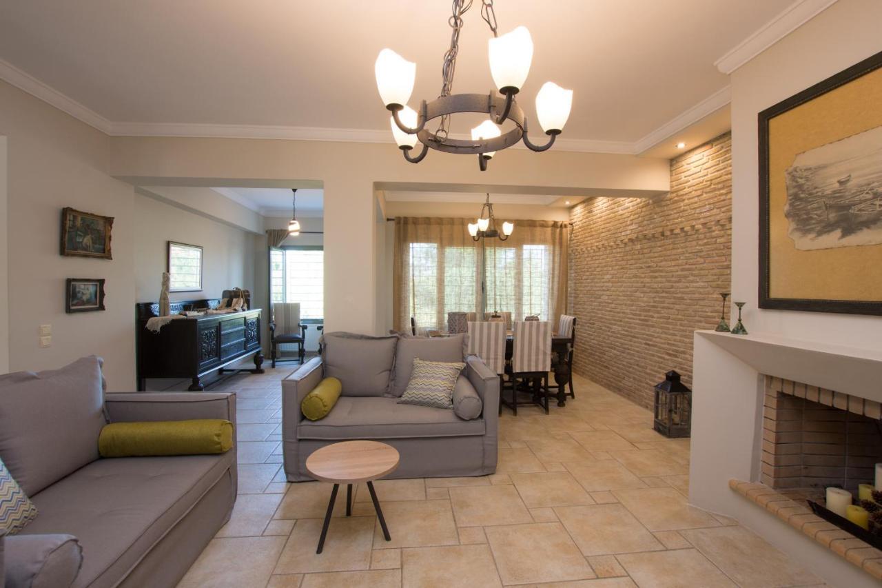Golden Coast Boutique - Luxury Living Aparthotel Kypseli Exterior photo